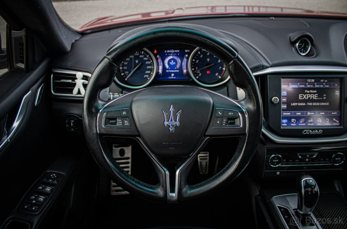Maserati Ghibli S Q4, 302kW - 12