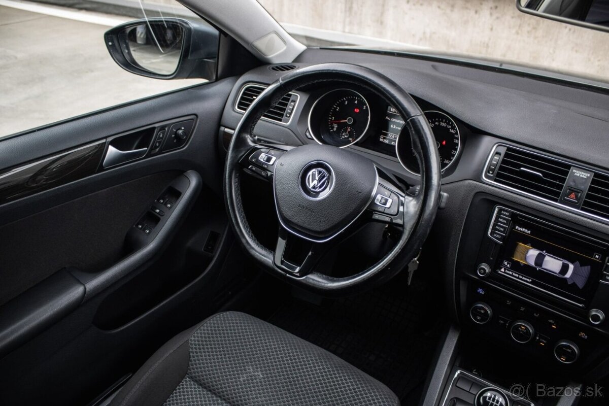 Volkswagen Jetta 1.2TSI 77kW 2018 - 12