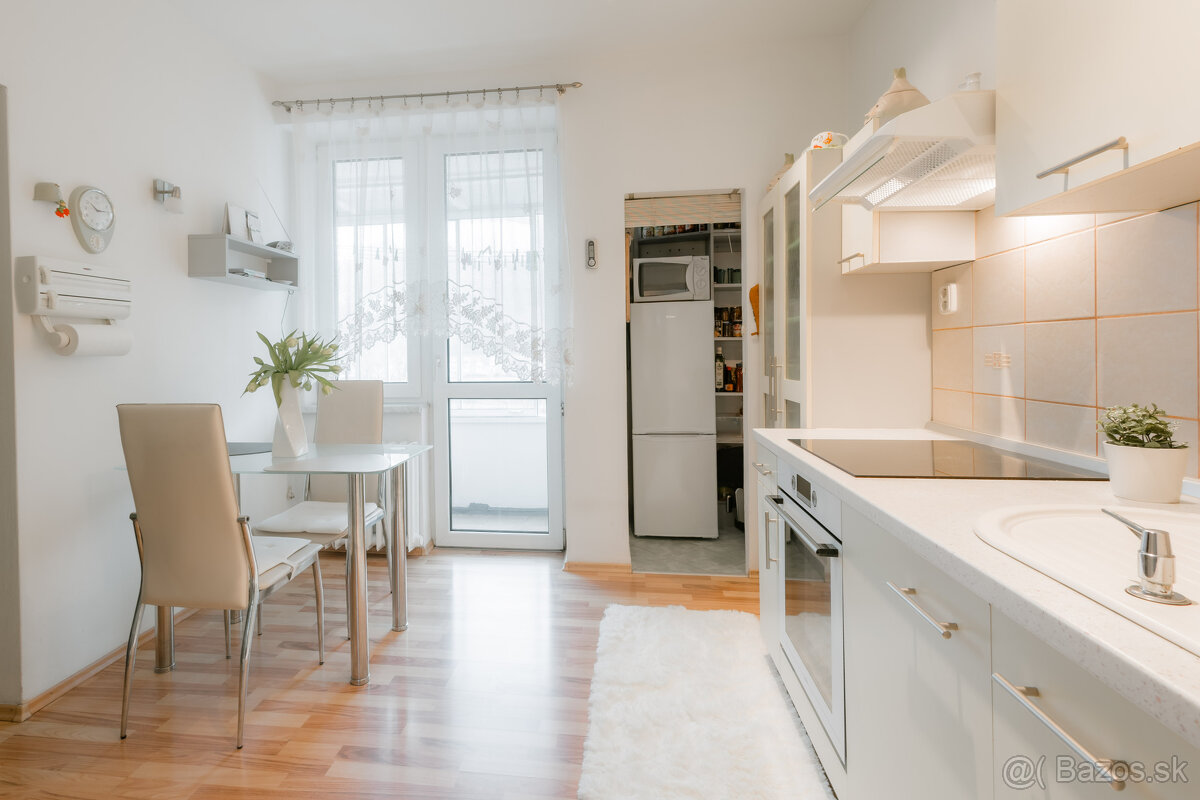 Na predaj 3-izbový byt v Žiline Na Sihoti - 12