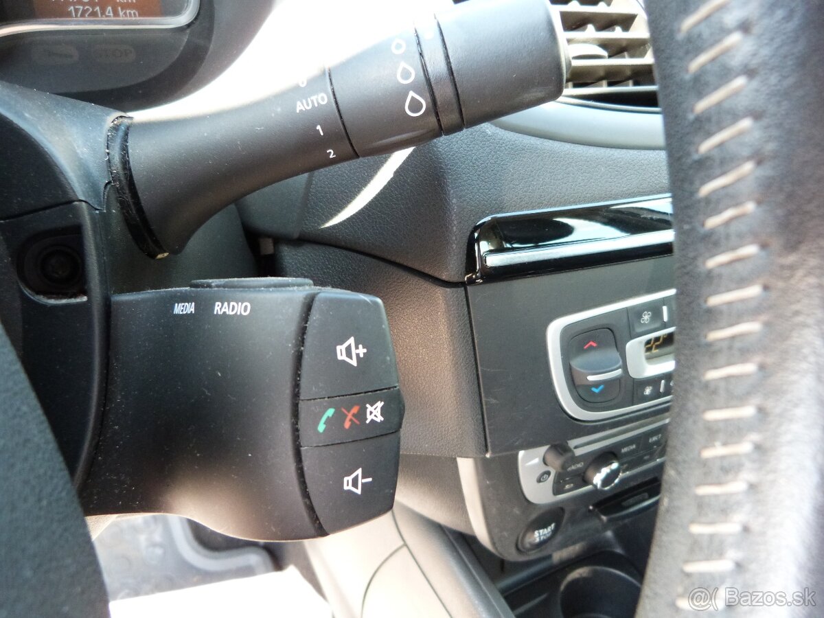 Renault Fluence 1.6 16V Privilege + Nové ROZVODY - 12