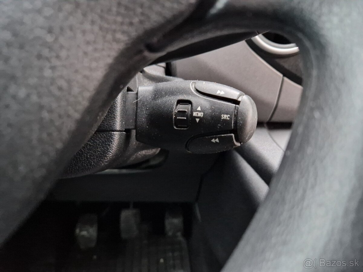 Peugeot Partner Tepee - 12