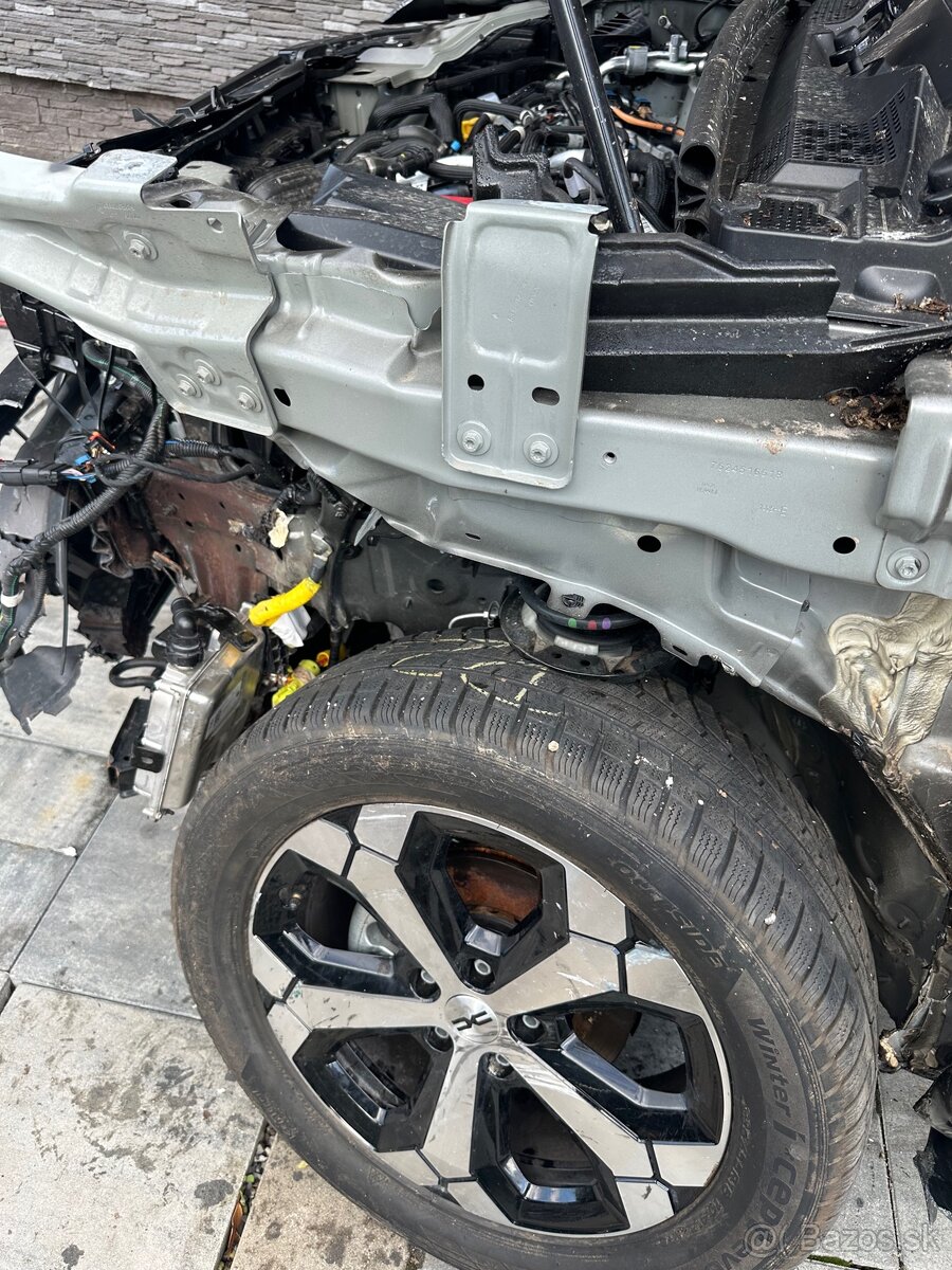 Dacia Duster III TCe 130 journey 4x4 hybrid 2025 - 12