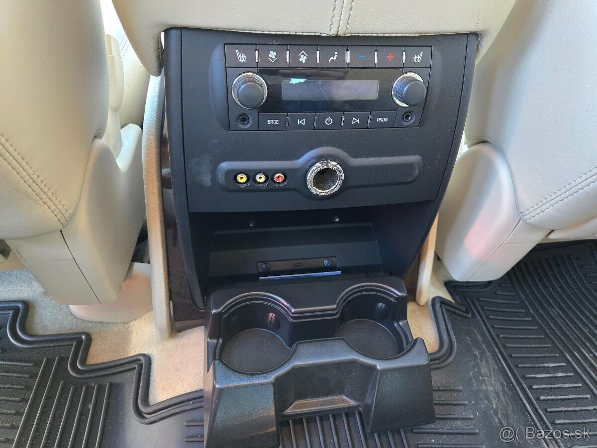 Cadillac Escalade 6.2 V8 - 12