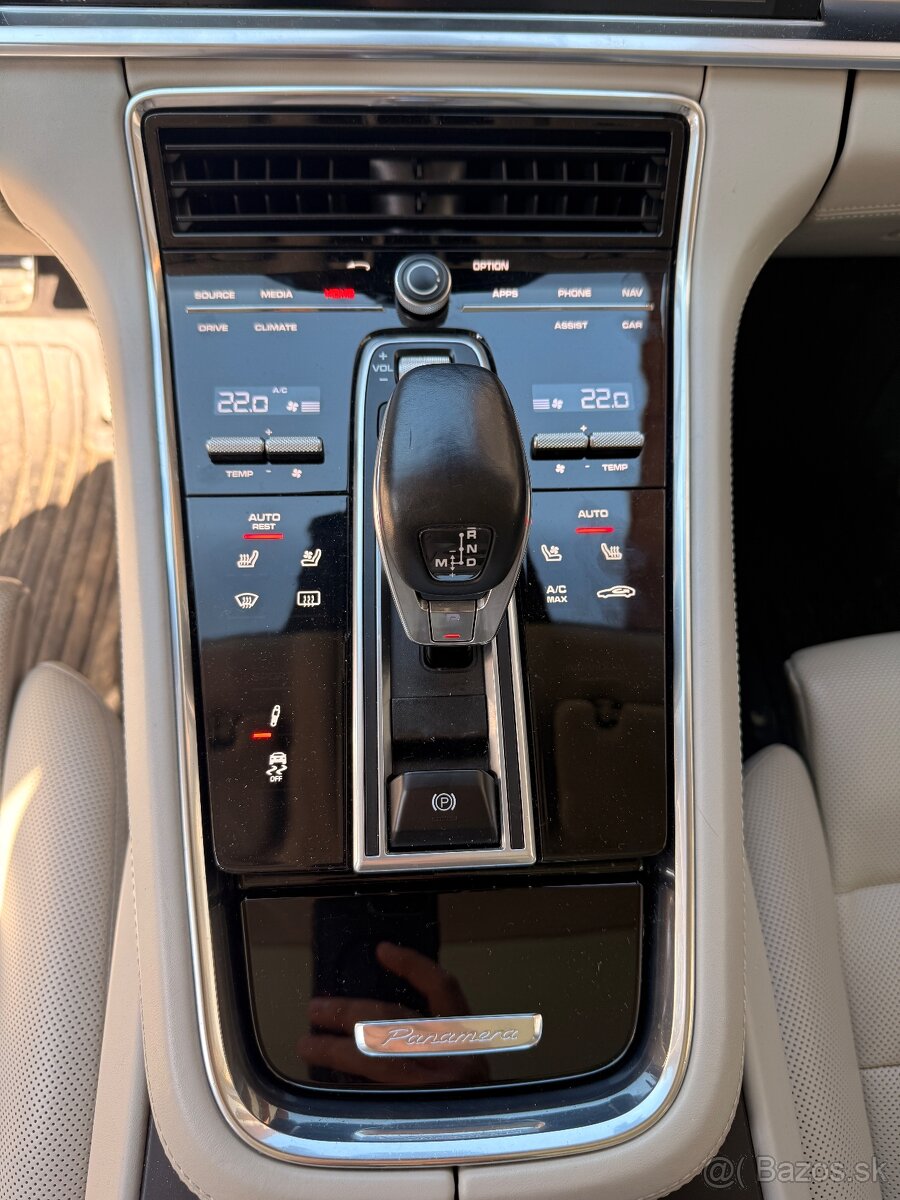 Porsche Panamera 4S Diesel - 12