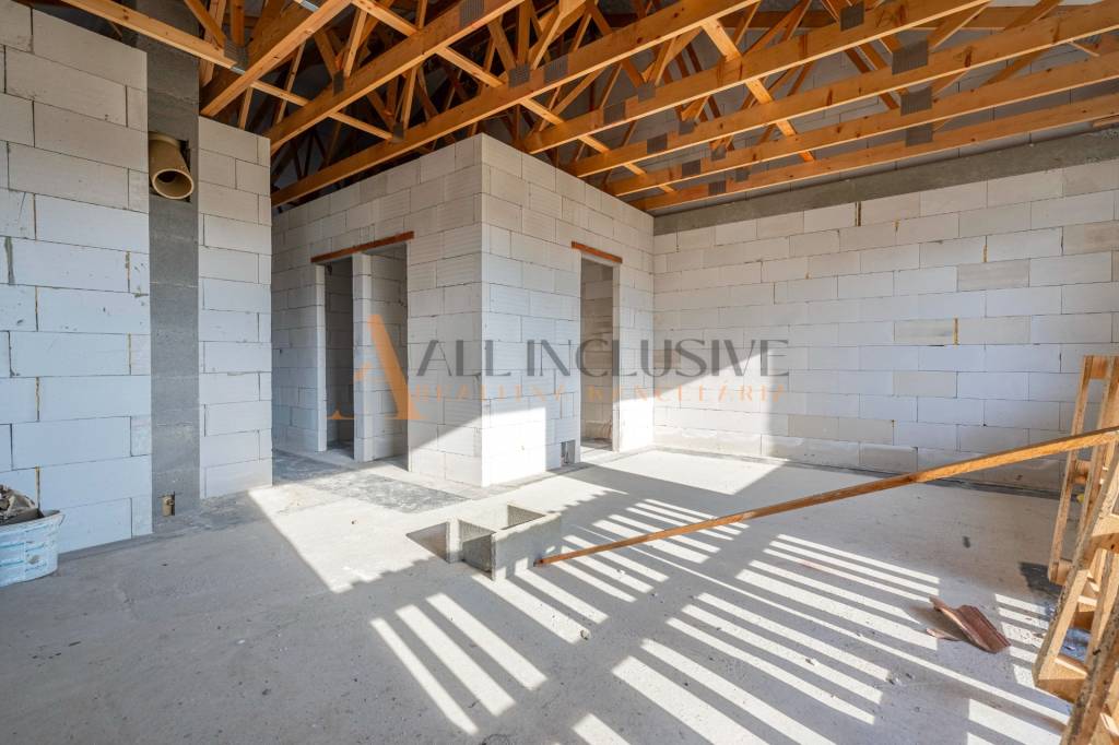 ALL INCLUSIVE I 4 IZBOVÝ RD S TERASOU (DVOJDOM) NA PREDAJ GA - 12