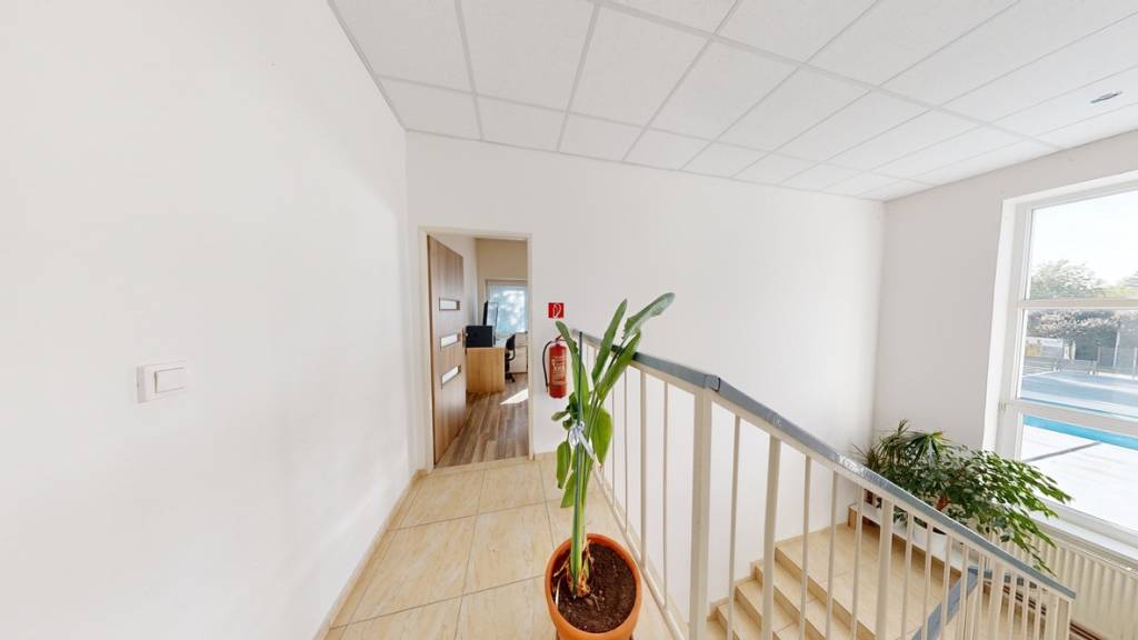 PRENÁJOM Skladová hala 456 m2 s kanceláriami, Senica centrum - 12