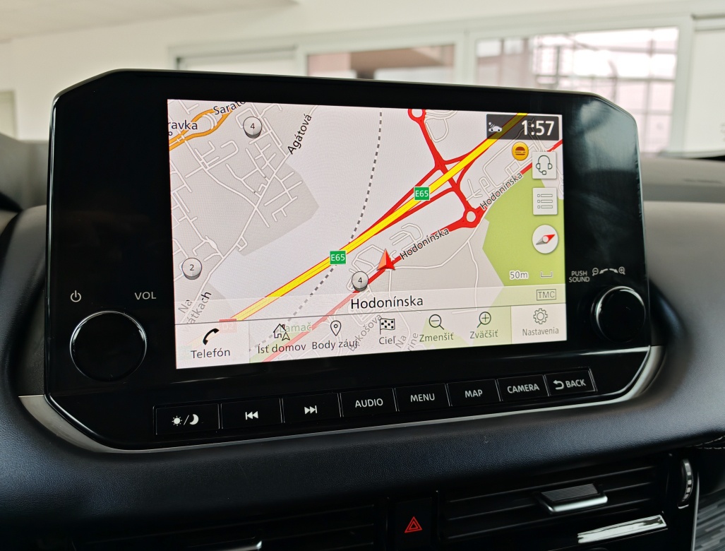 Nissan Qashqai 1.3 DIG-T Tekna 4WD X-Tronic /AJ NA SPLÁTKY/ - 12