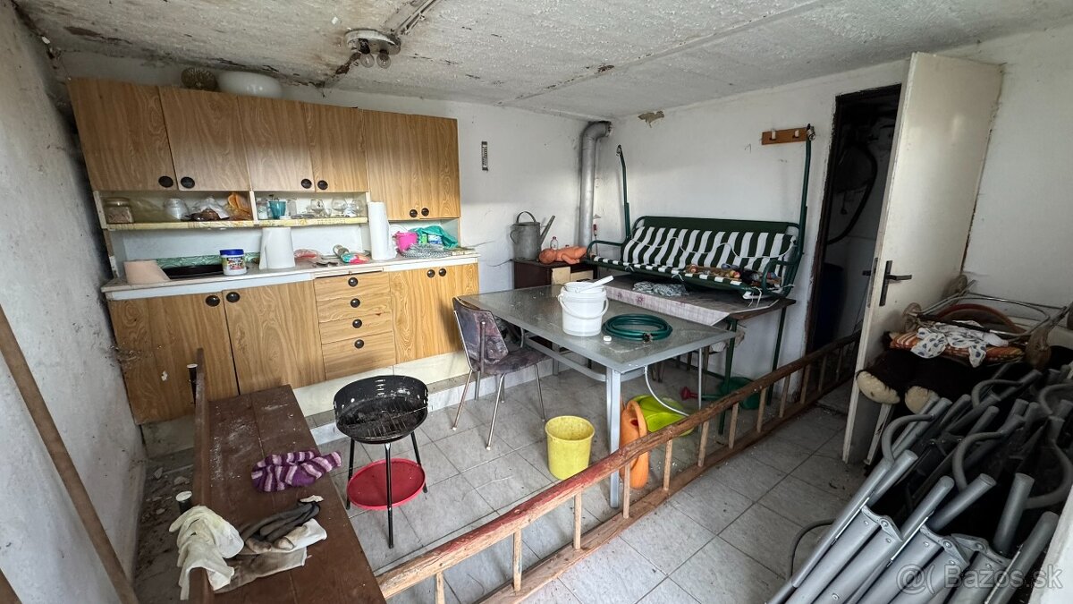 Záhradka s chatkou - sídlisko Tarča - 12