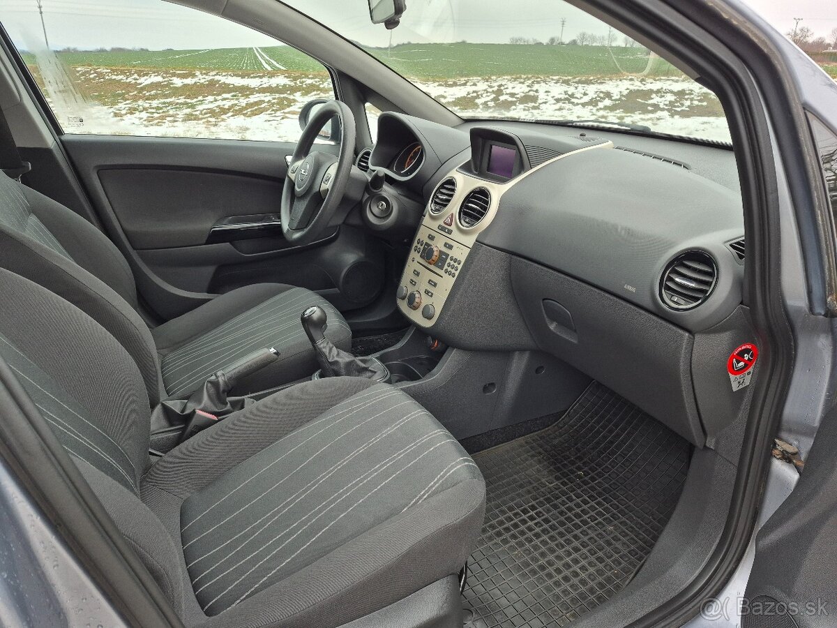 OPEL CORSA 1,0 benzin ECOTEC 59 000km - 12