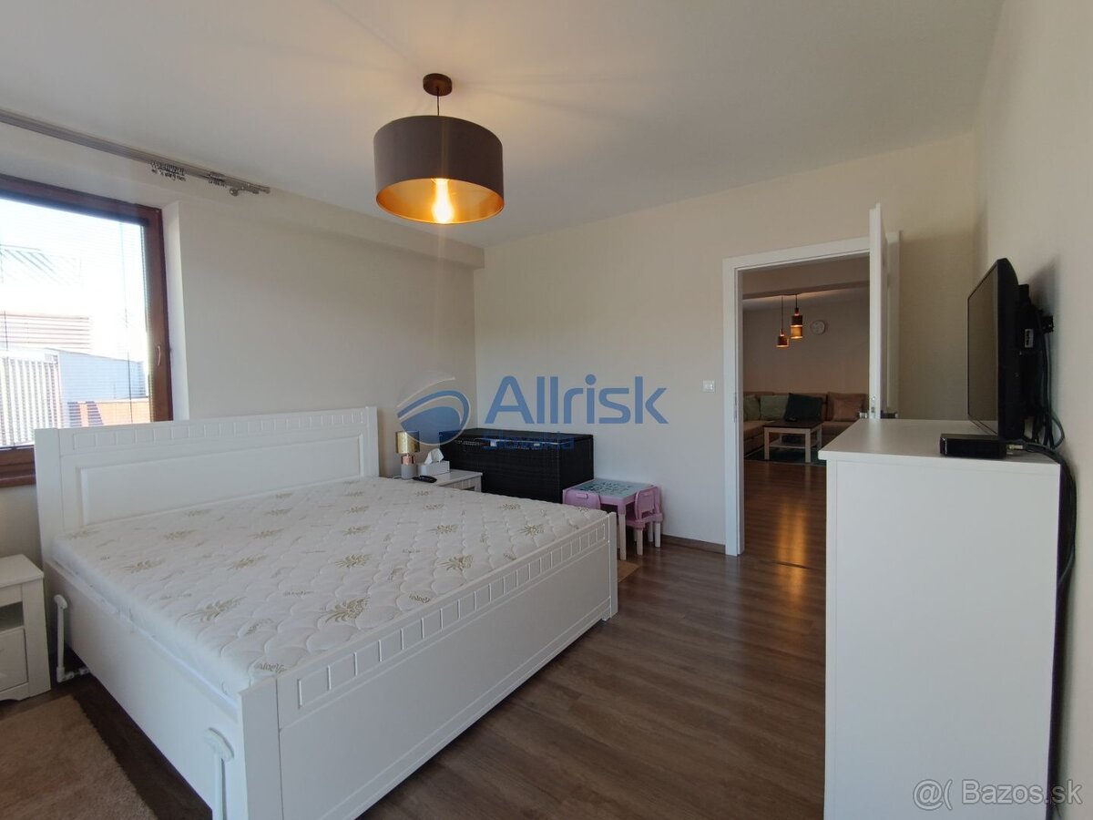 Krásny 3.izbový apartmán na Donovaloch na prenájom - dlhodob - 12