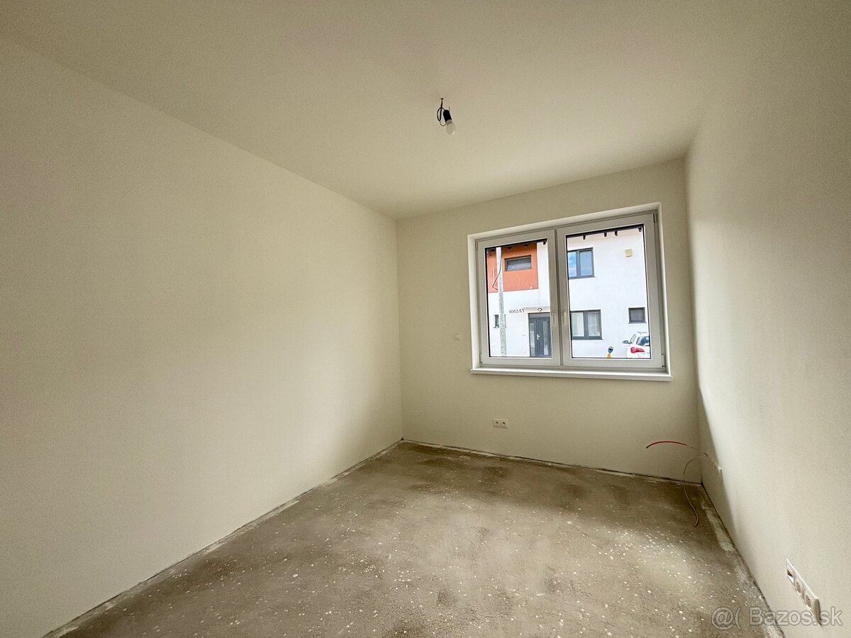 Predaj: 3 izbový RD Malacky - 12