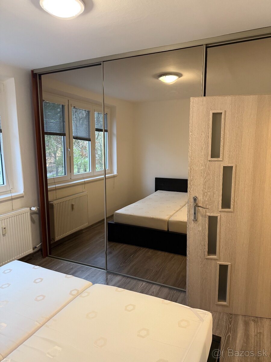 Prenájom - Zariadený 3-izbový byt Dunajská Streda, Boriny - 12