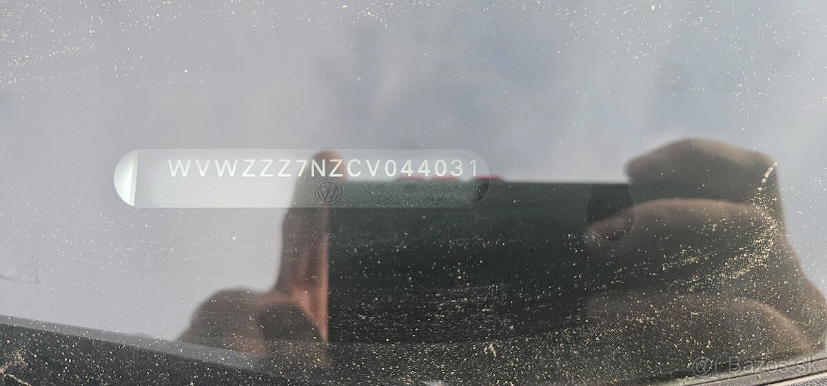 Predám VW Sharan 2.0 TDI DSG - 12