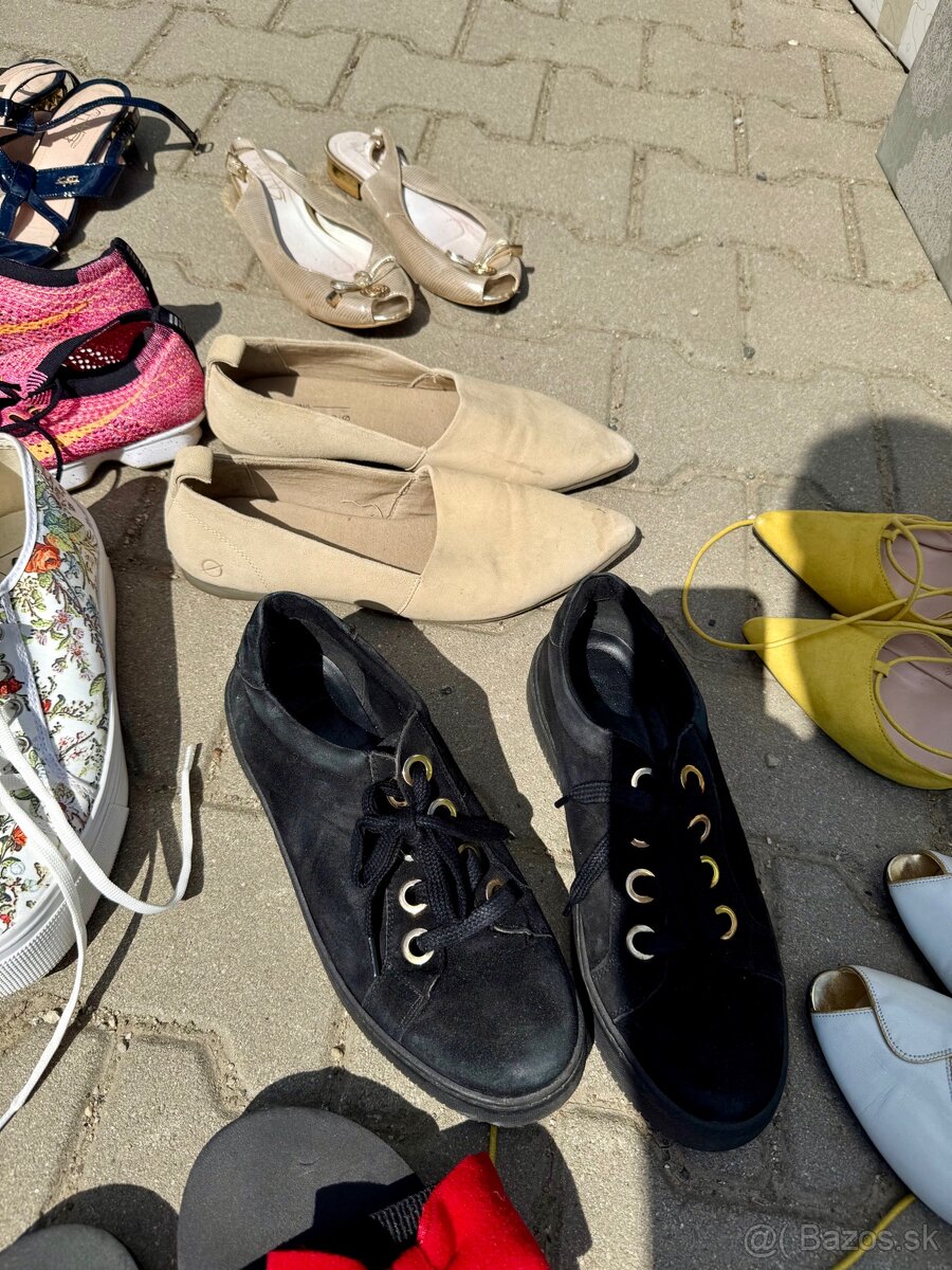 24 parov topanok - velkost 39 - 12