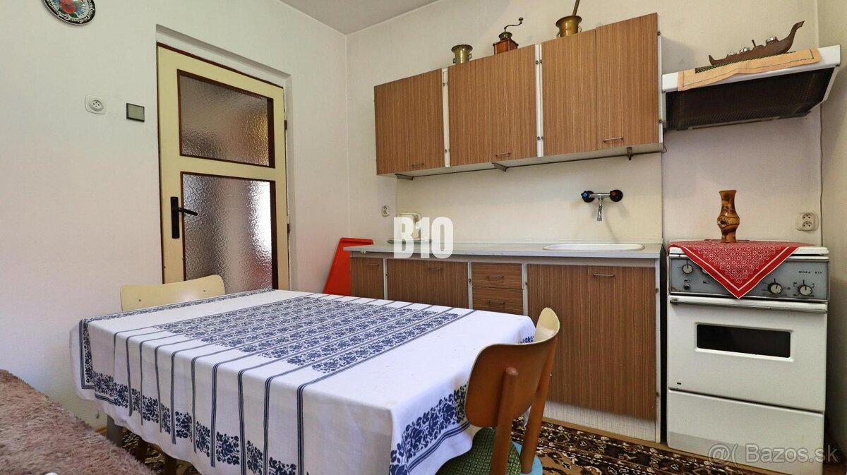 REZERVOVANÉ-Veľký rodinný dom na predaj v obci Turčianske Kľ - 12