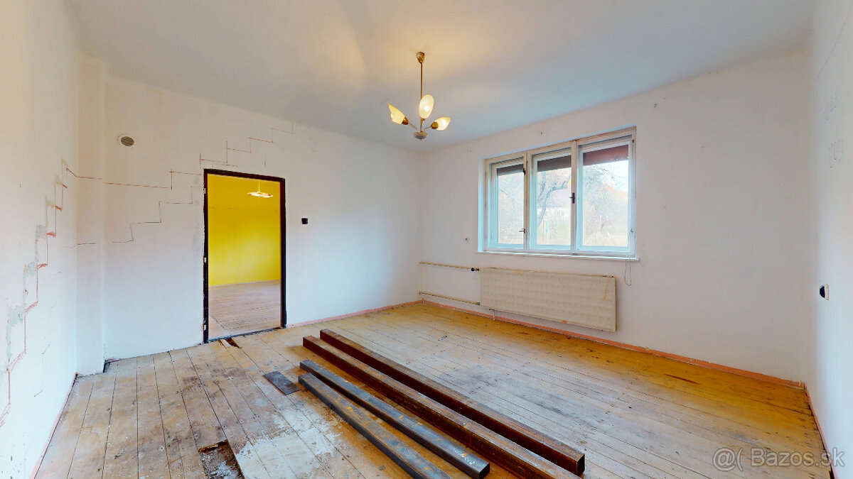 RODINNÝ DOM SO ZÁHRADOU - 12