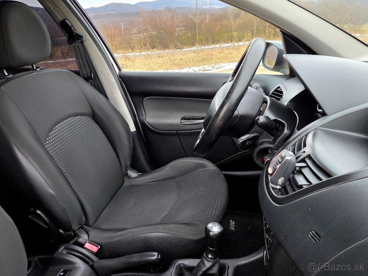 Predám Peugeot 206+ - 12