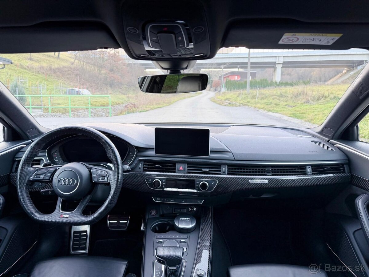 Audi RS4 Avant B9 quattro 59tis km CERAMIC CARBON VAM R1 - 12