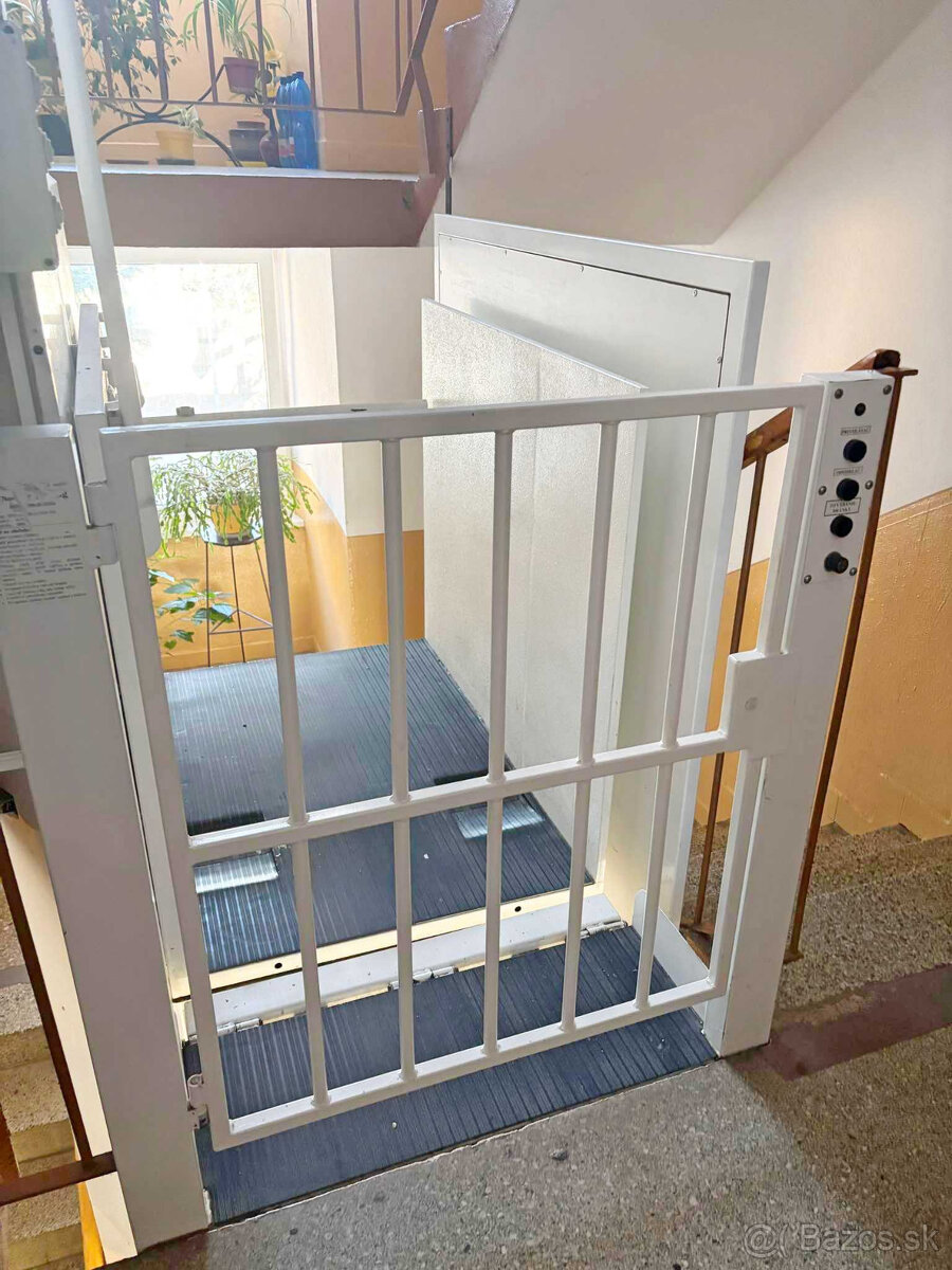 Prenájom - veľký 2izb. byt - Zlaté Moravce - 12