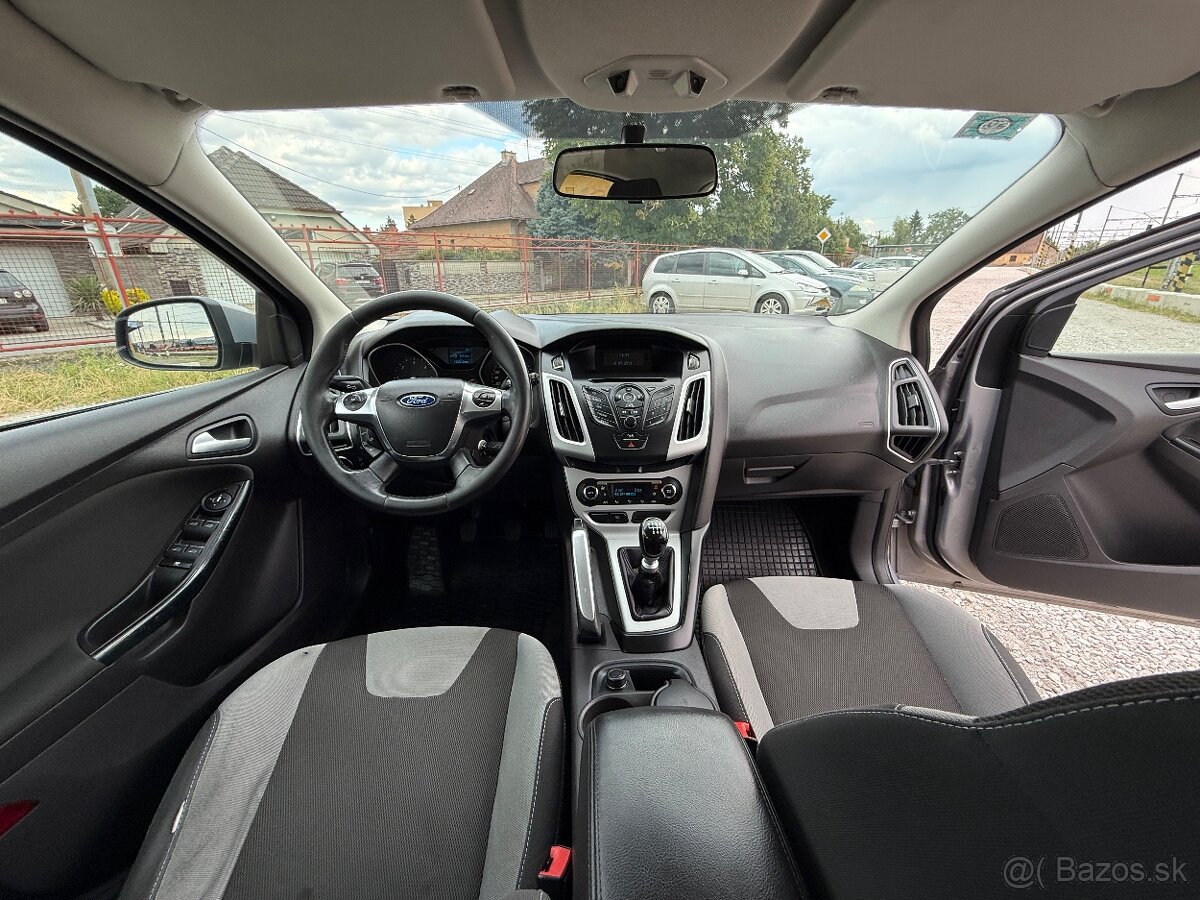 Úsporný Ford Focus 1.6 TDCi r.v. 2013 v dobrom stave, s DPH - 12