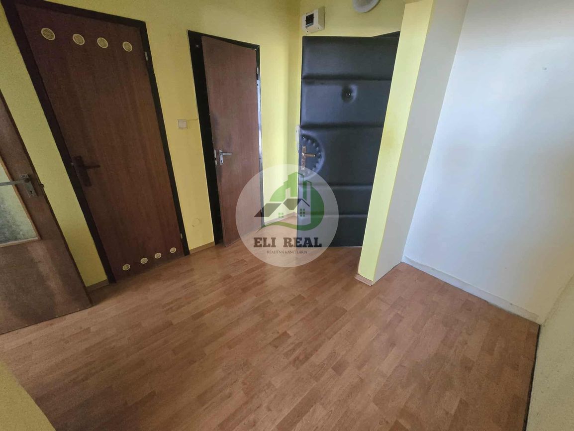 Na predaj 3-izbový byt, Trebišov, Berehovská ulica - 12