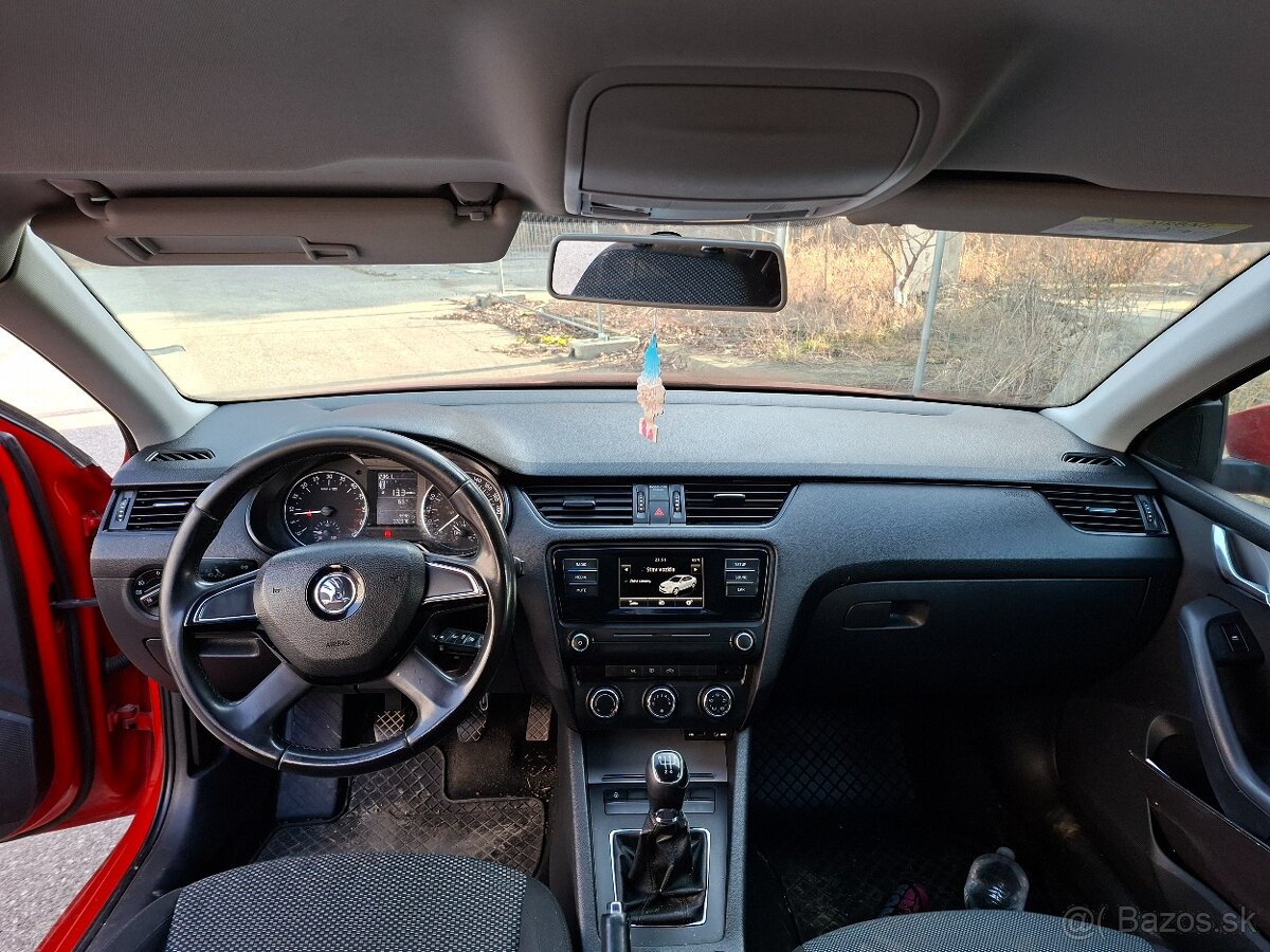 Škoda Octavia III - 12