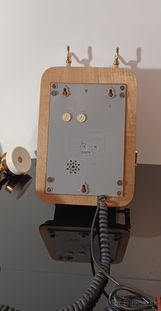 Starý telefón - 12
