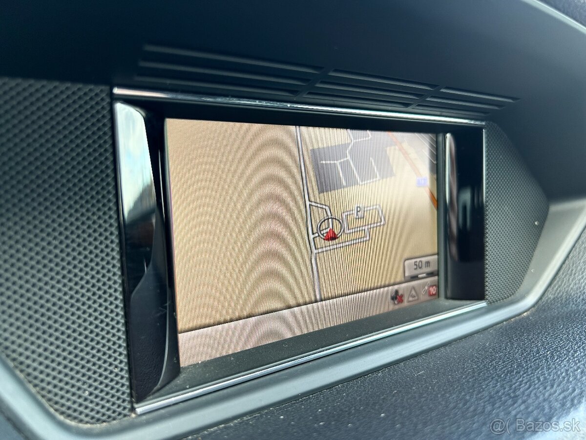 Mercedes-Benz C trieda 10/2012 E-200 CDI Elegance Automat - 12