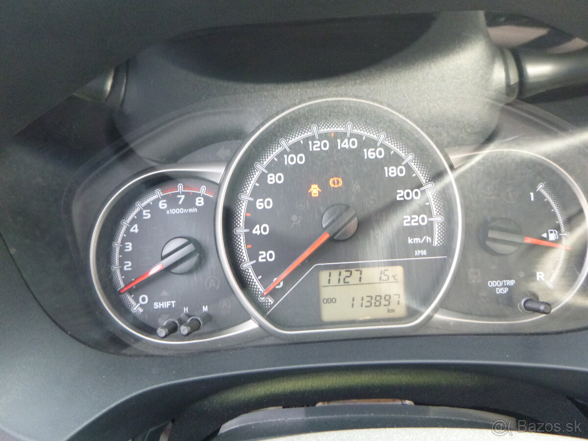 Toyota Yaris 1,3i 2016 - 12