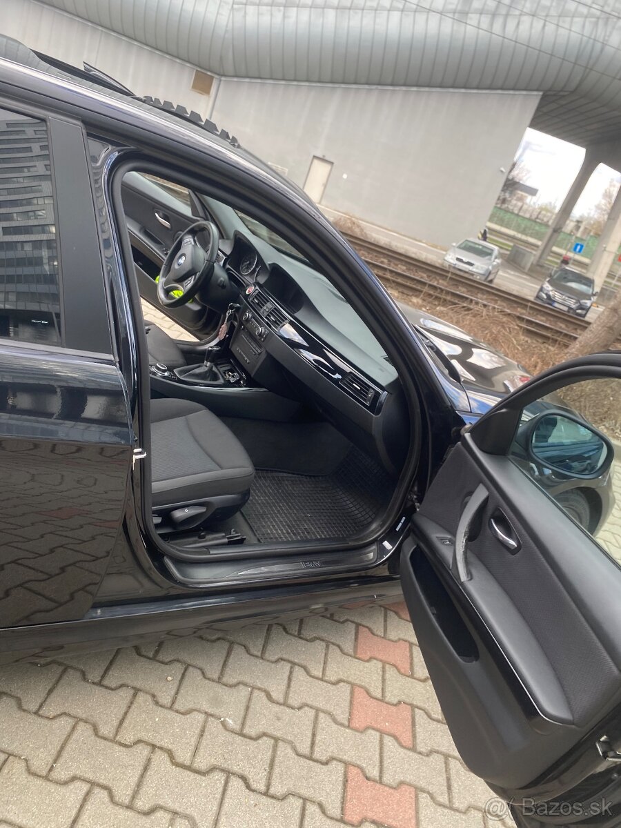 Bmw e90 320d nova STK - 12