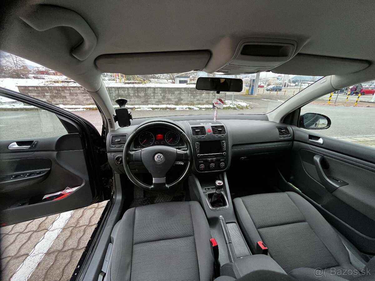 Volkswagen Golf 1.9TDi - 12