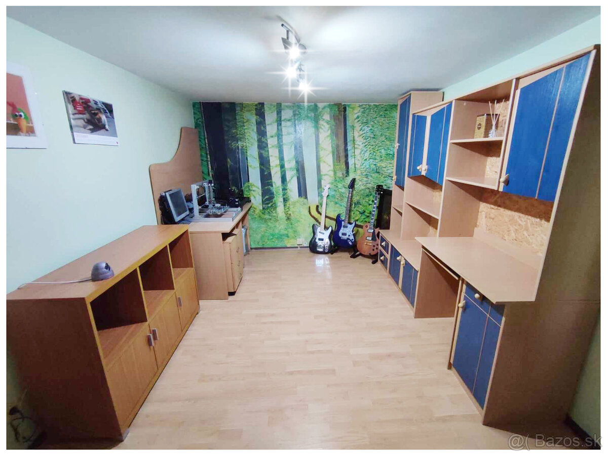 MUROVANÝ RODINNÝ DOM / Banská Bystrica / PODLAVICE - 12