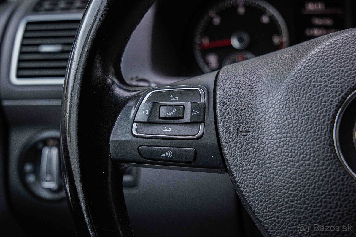 Volkswagen Touran 1.6 TDI Trendline - 12