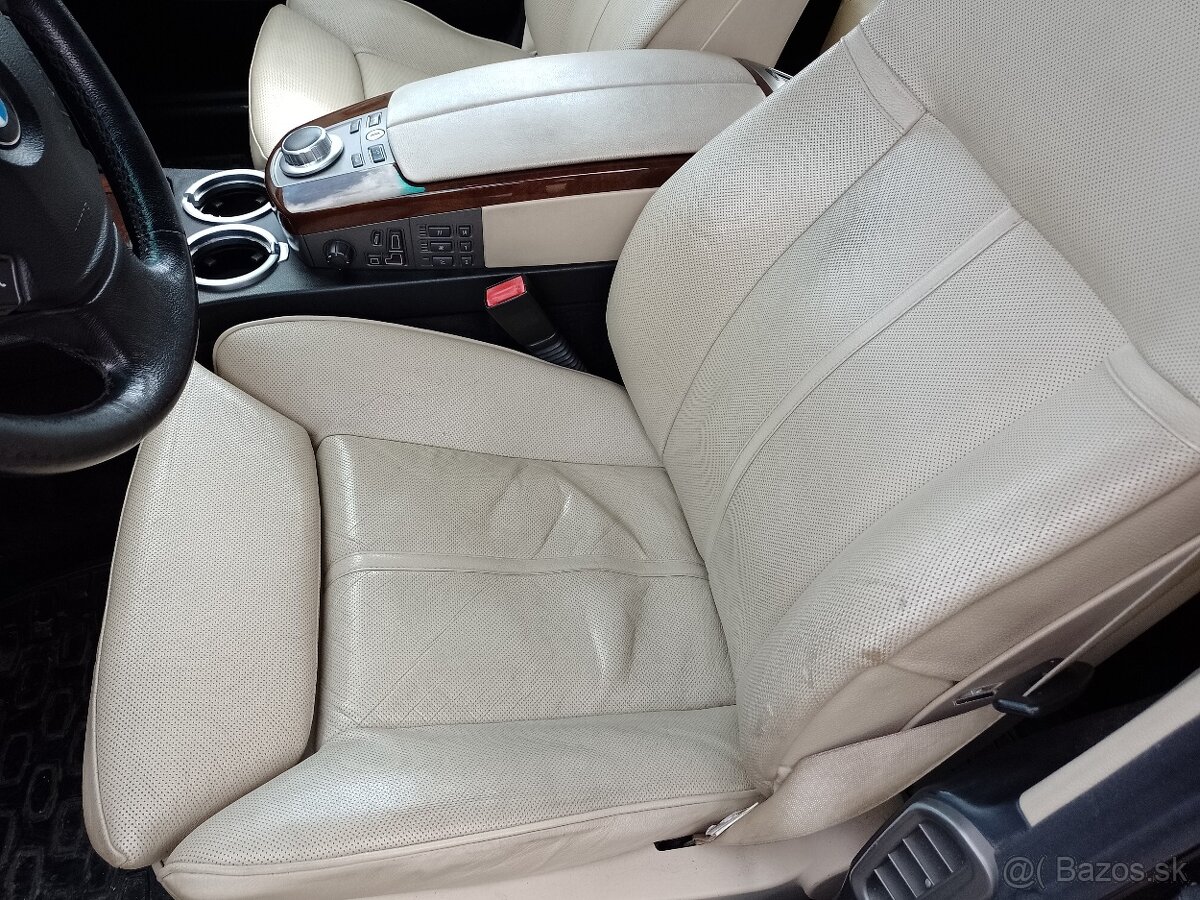 BMW 750i V8 4,8L 238 000km - 12