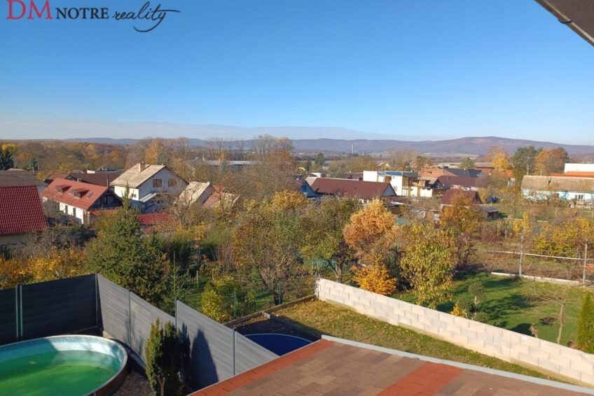 Rodinný dom po rekonštrukcii v obci Vidiná. - 12