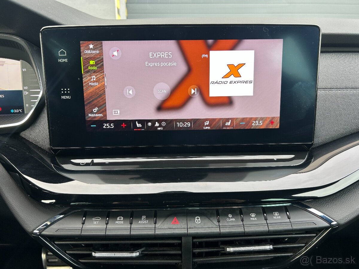 Škoda Octavia Combi 2.0 TDI SCR Sportline DSG - 12