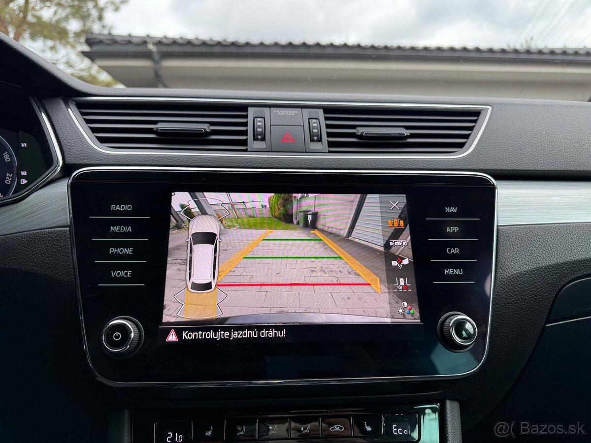 Škoda Superb Combi 1.4 TSI PHEV DSG - 12