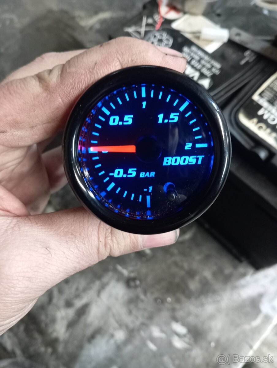 Hodiny tlaku turba - 12