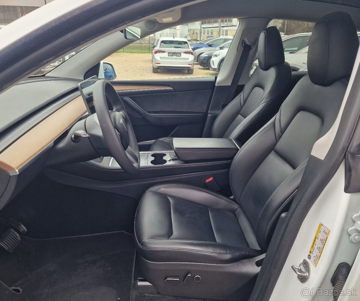 TESLA MODEL Y DUAL MOTOR LONG RANGE AWD - 12