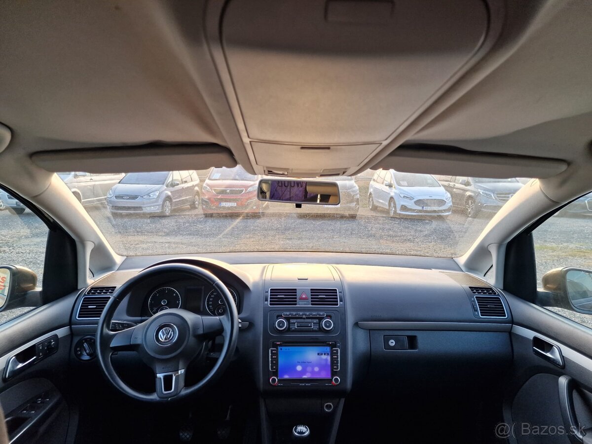 VW TOURAN 1,6 TDi 66kW - 12