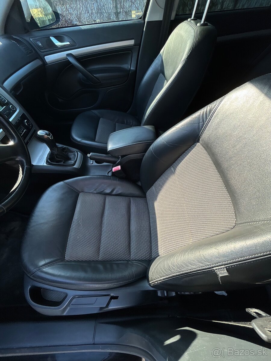 Škoda Octavia Combi, 1.4 TSI, 90 Kw - 12