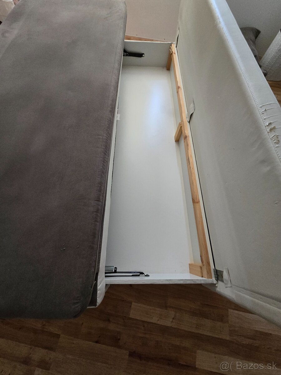 Rozkladací gauč - 12