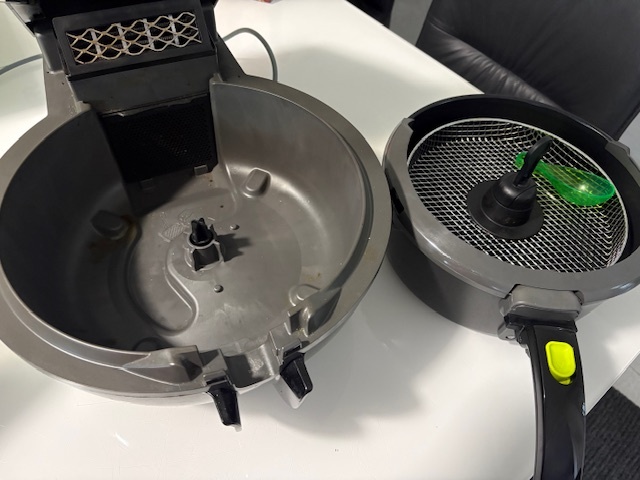 Teplovzdušná fritéza TEFAL ActiFry Express XL - TOP STAV - 12