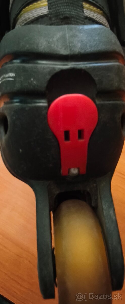 Kolieskové korčule - 12