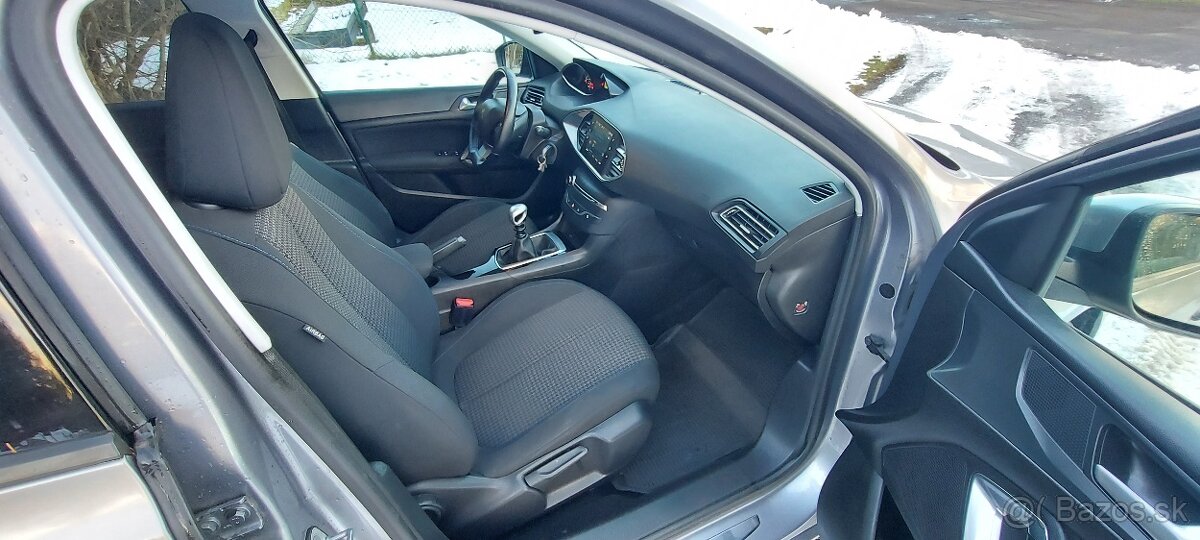 ✳️Peugeot 308 SW BREAK 1.2i 96KW Style 2019 119000km - 12