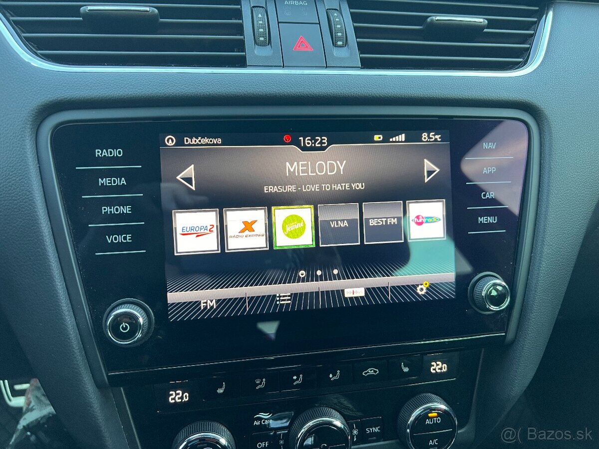 Škoda Octavia 3 kombi automat - 12