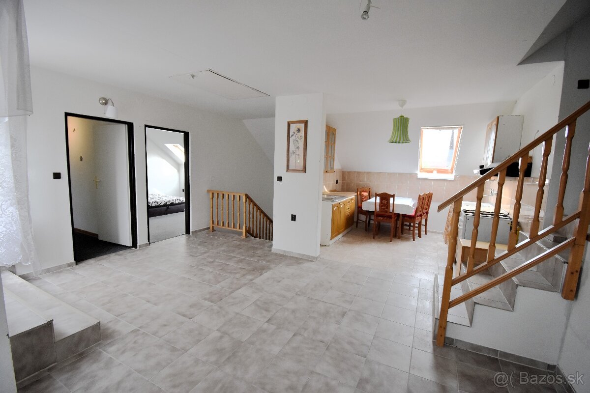 Bývanie, podnikanie, viacgeneračné bývanie? Predaj, Košúty - 12