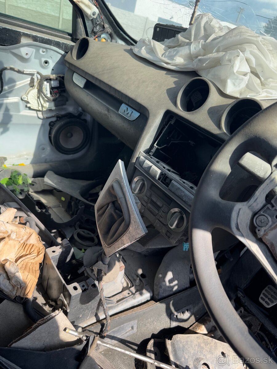 Rozpredám Audi S3 2.0 TFSI - 12