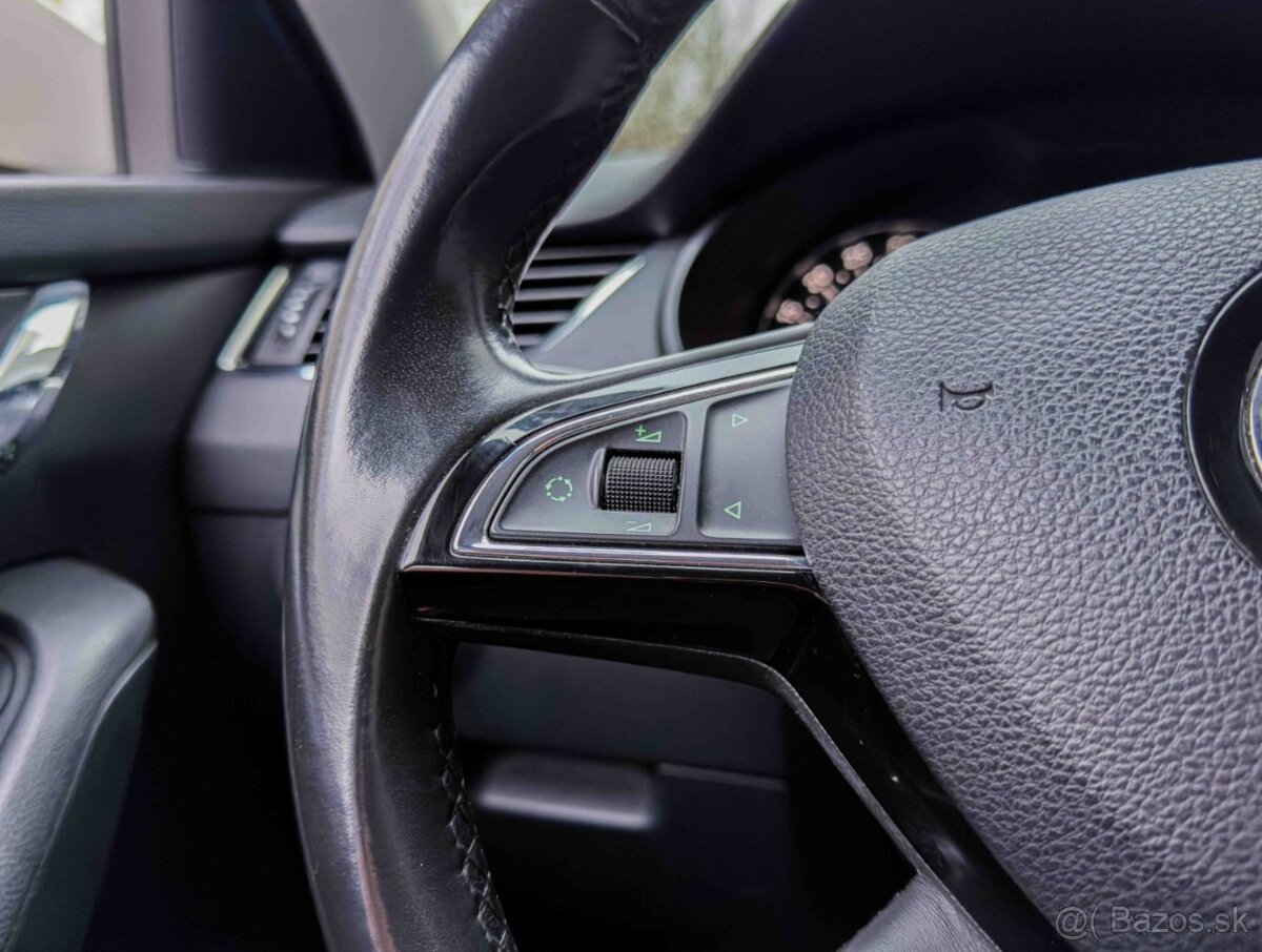 Škoda Octavia Combi 2.0 TDI Ambition - 12