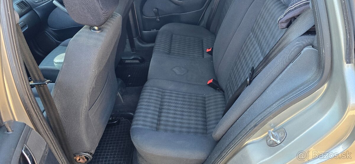 Škoda Octavia M2007, 1.9tdi, Tour - 12